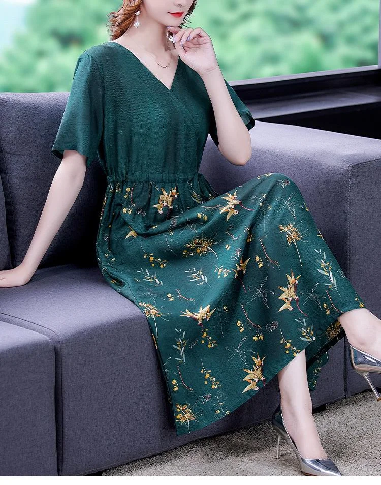 Contrasting color v-neck long dress