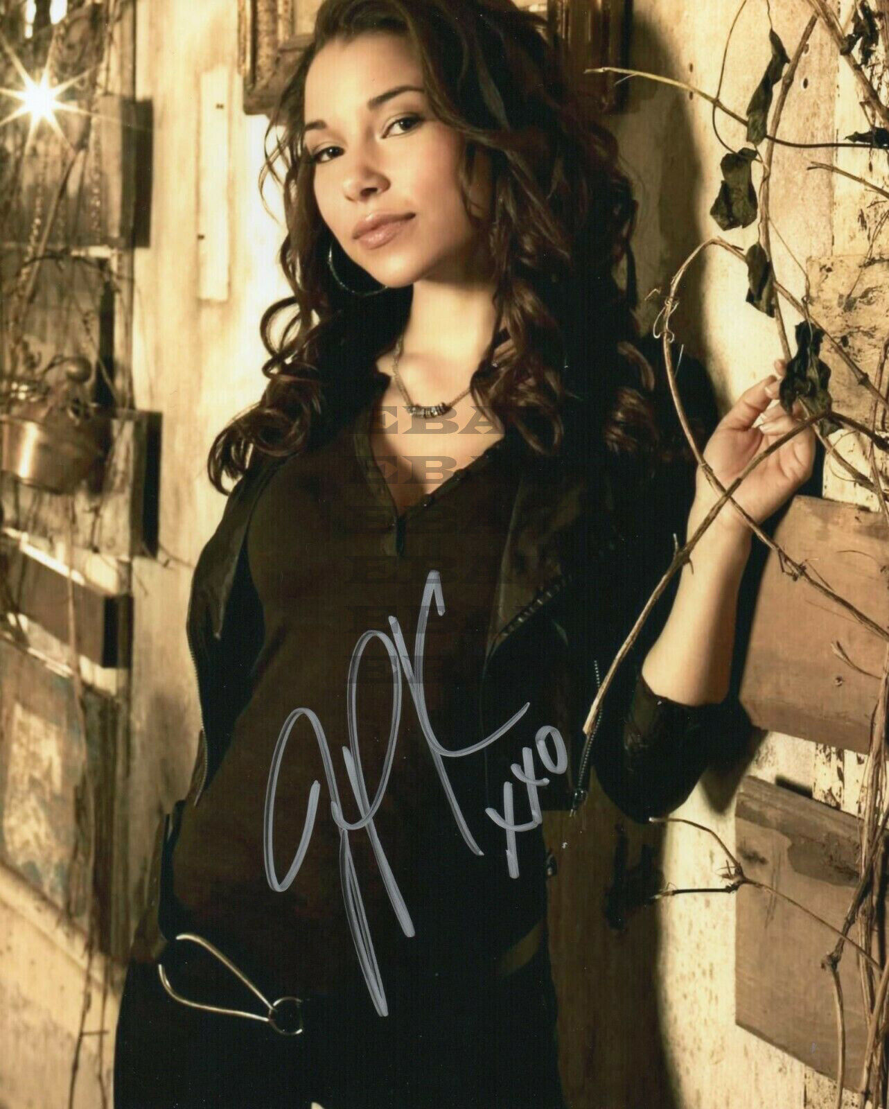 Jessica Parker Kennedy Autographed Signed 8x10 Photo Poster painting Rep