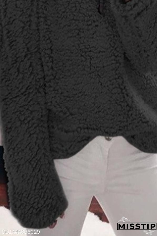 Simple and Stylish winter garment