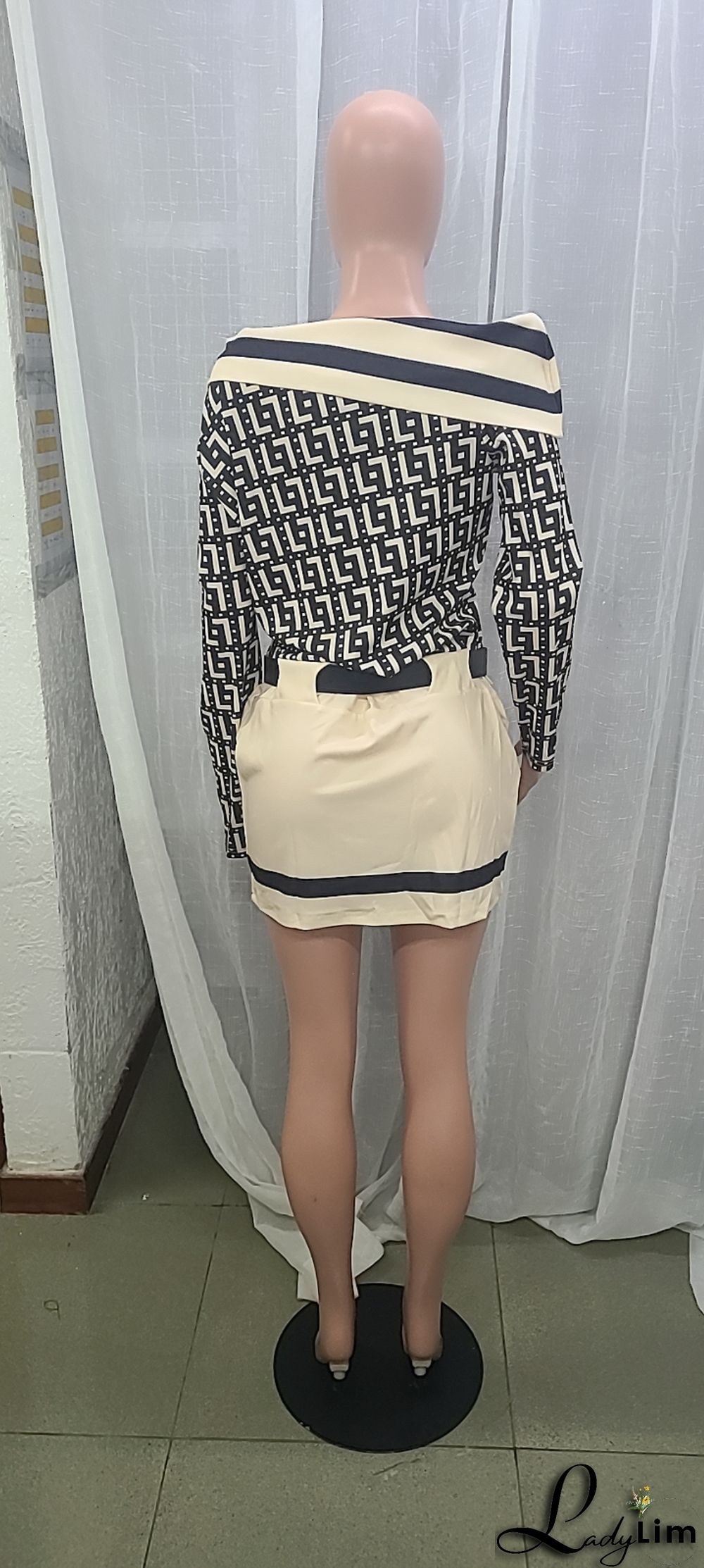 Women Turndown Collar Print Lace-Up Dress