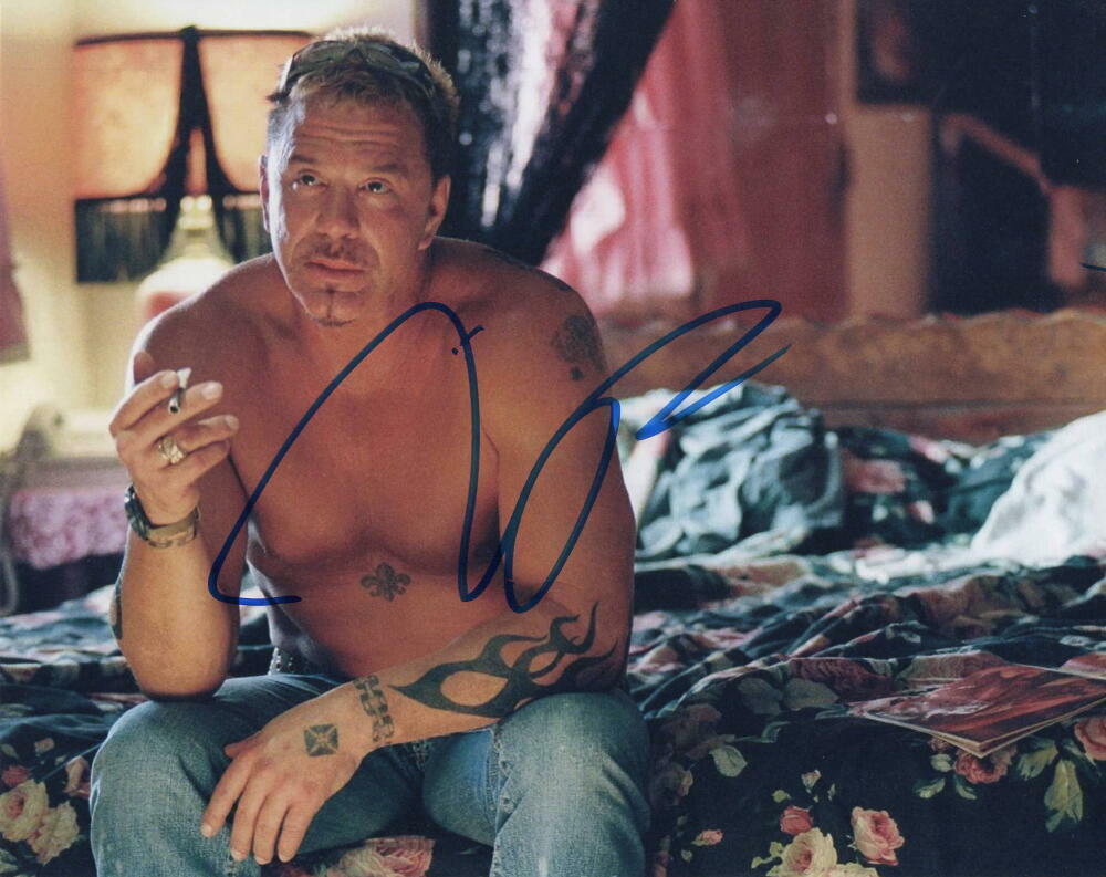 MICKEY ROURKE SIGNED AUTOGRAPH 8X10 Photo Poster painting - SHIRTLESS STUD THE WRESTLER SIN CITY