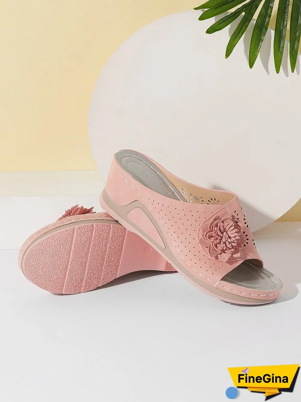 3D Floral Cutout Upper Vintage Bohemian Wedge Slippers
