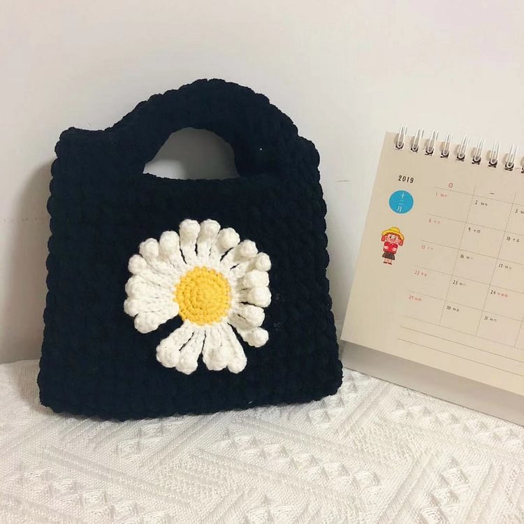 Little Daisy Black Handbag Kit Crochet Bag Material Kit