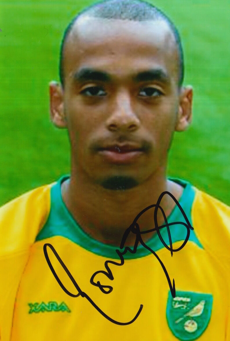 NORWICH CITY HAND SIGNED ELLIOT OMOZUSI 6X4 Photo Poster painting 1.