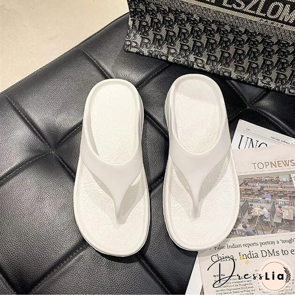 New Korean Style Women Fashionable Flip Flops Shoes Indoor Outdoor Thick Soled Slope Heel Beach Non-slip Slippers Summer
