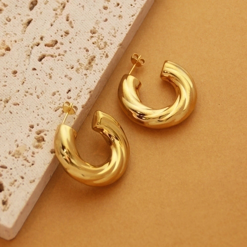 1 Pair Retro Minimalist C Shape U Shape Solid Color Plating Titanium Steel 18k Gold Plated Earrings