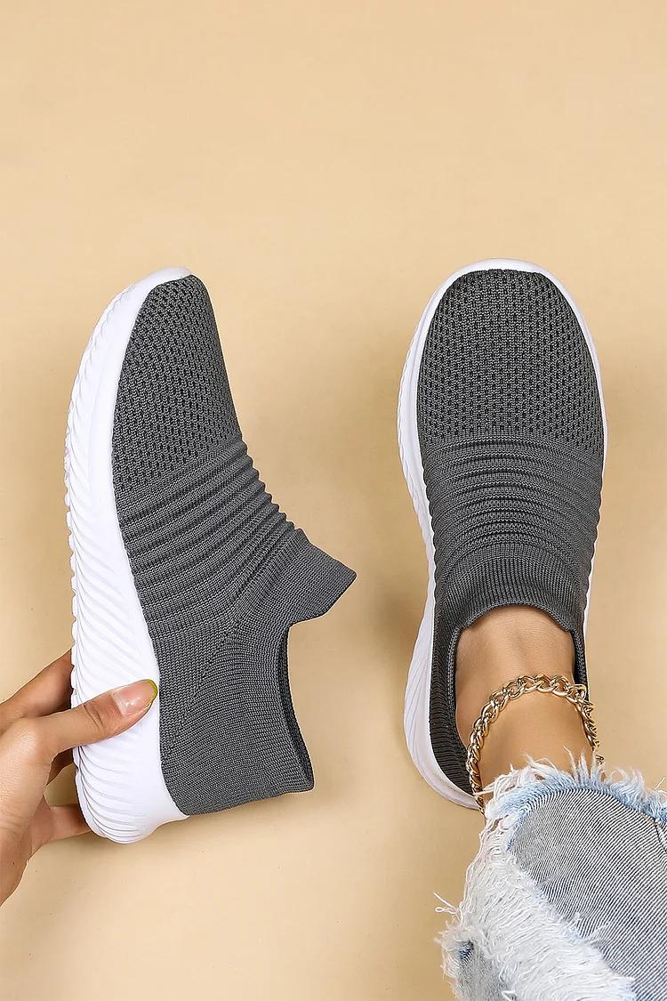 Ruched Knitted Solid Color Round Toe Slip On Sneakers