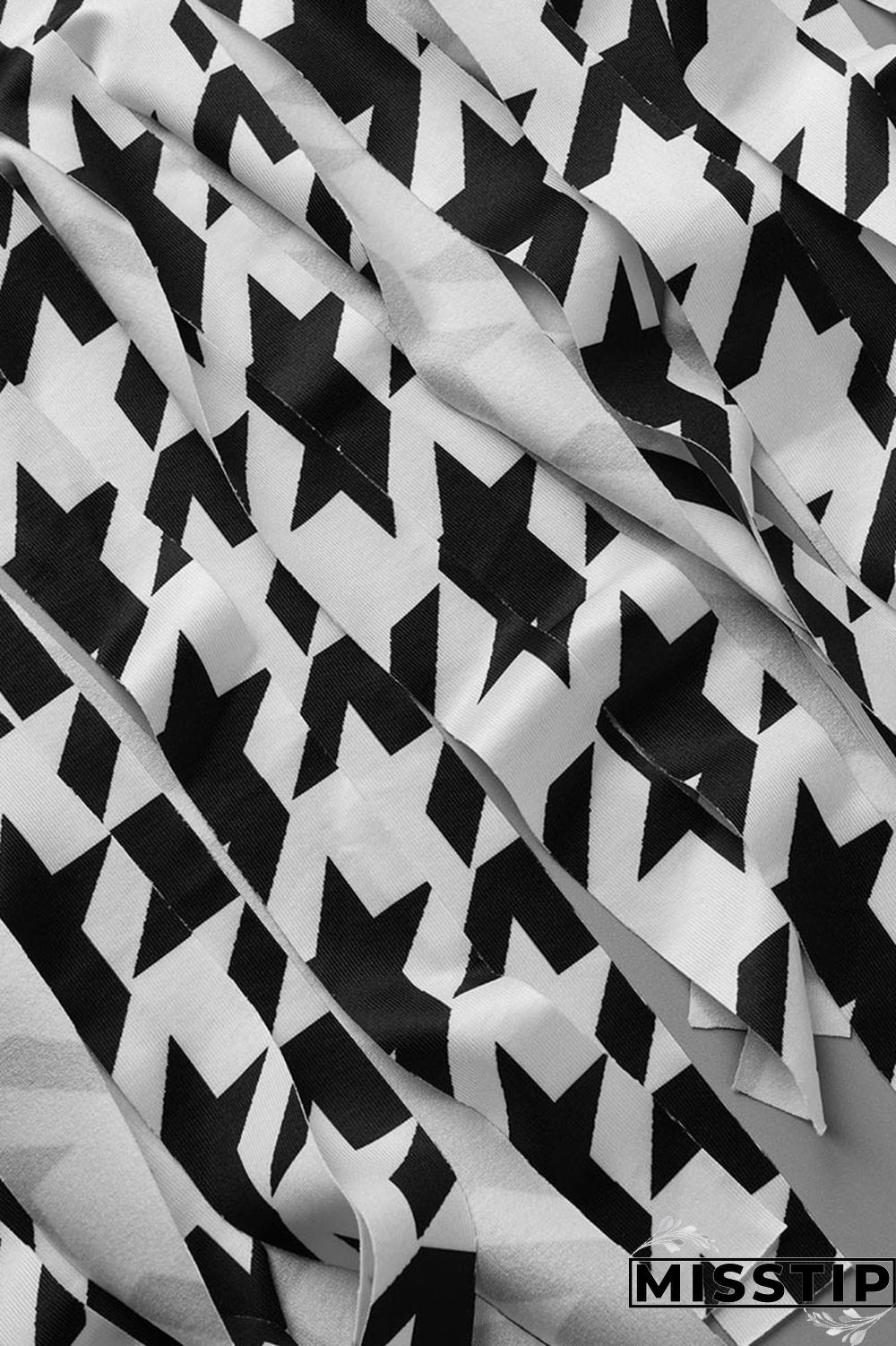 Black White Casual Street Print Tassel Patchwork O Neck Plus Size Two Pieces