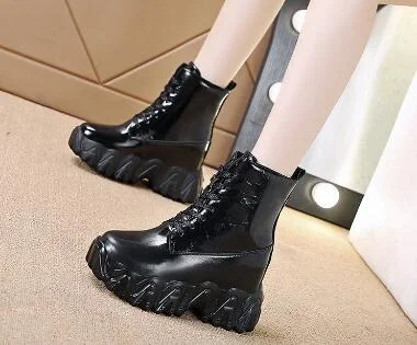 NEW Brand Woman Martin Boots Heel Shoes Women Sneakers Lace Up Winter Autumn Hidden Heels Shoes Daily Short Boots Woman Trainers