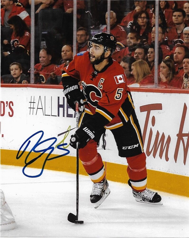 Calgary Flames Mark Giordano Autographed Signed 8x10 NHL Photo Poster painting COA AA