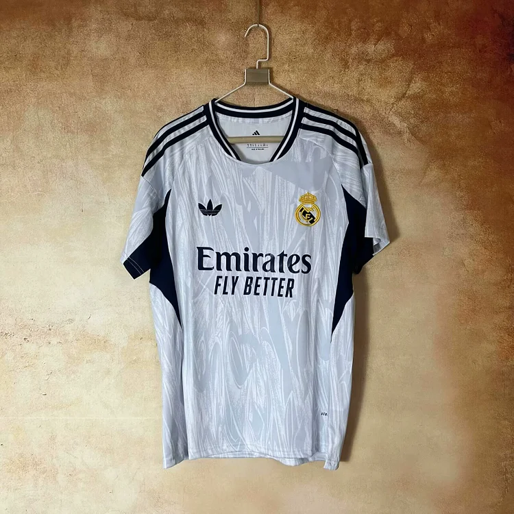 2025-26-Real Madrid Trefoil Black White Grey Special Edition-Jersey-Fan Edition