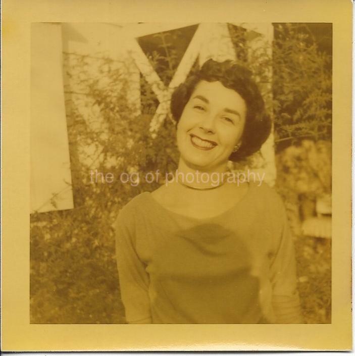 A Woman From Then FOUND Photo Poster paintingGRAPH Original Color Snapshot VINTAGE 14 1 D