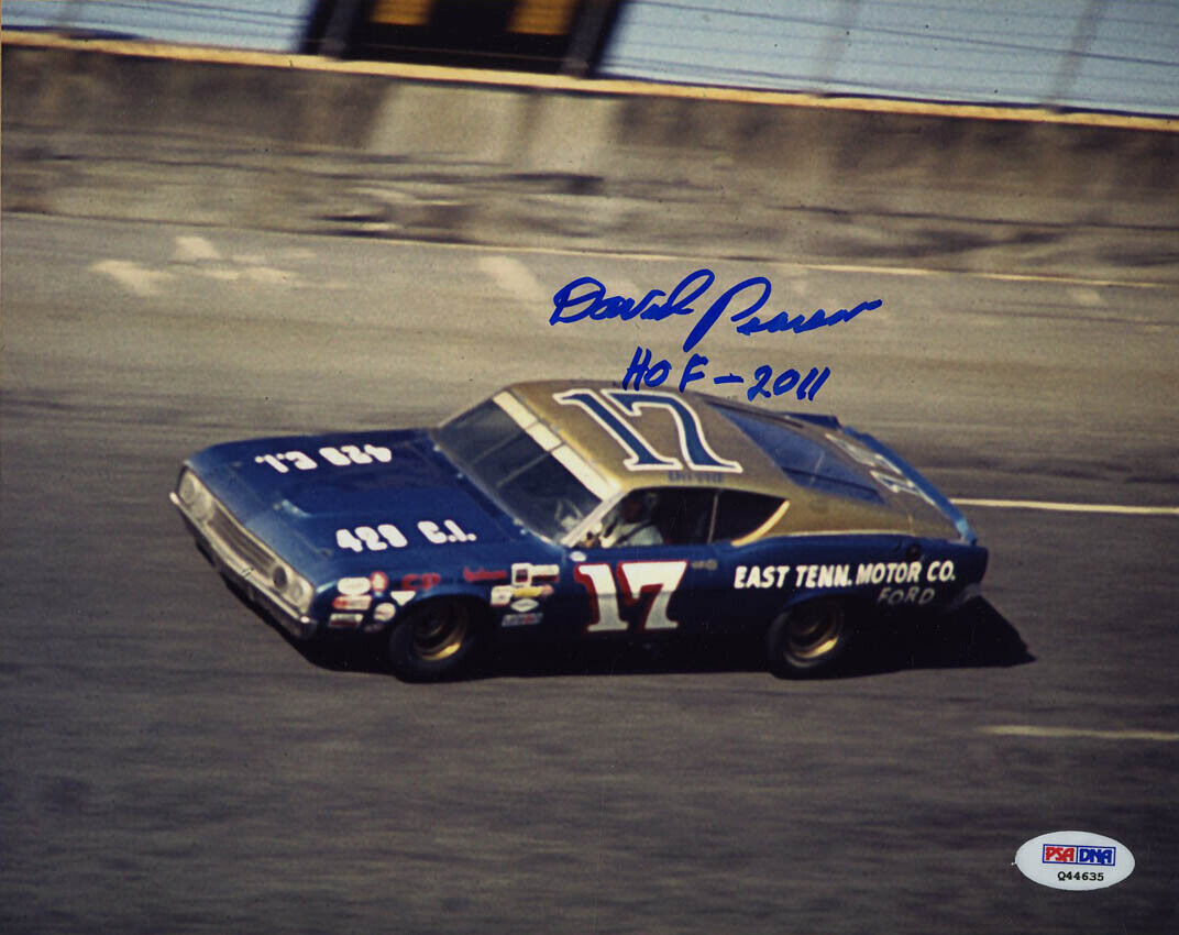 David Pearson SIGNED 8x10 Photo Poster painting + HOF 11 NASCAR LEGEND PSA/DNA AUTOGRAPHED