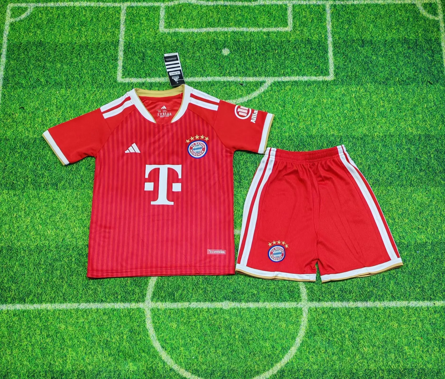 26/27 Bayern Munich Home Kids Kit Football jersey Thai Quality/