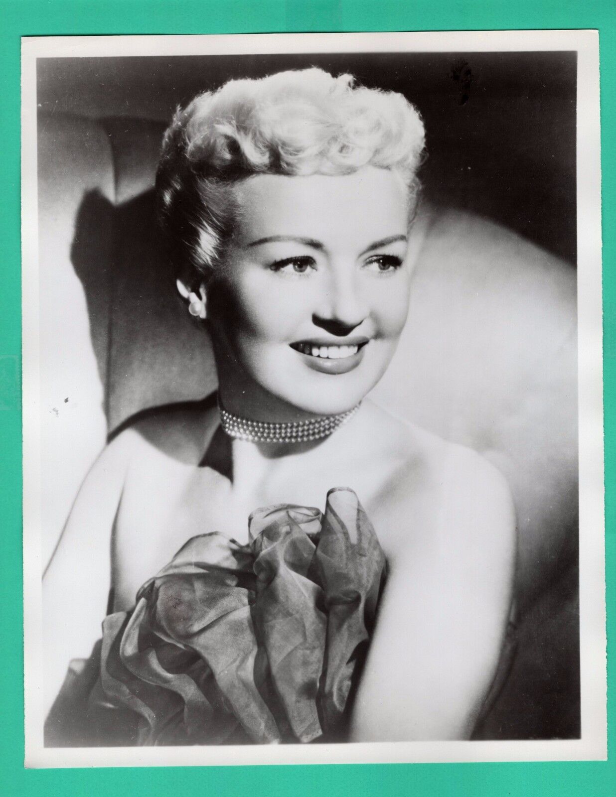 BETTY GRABLE Movie Star Promo Vintage Photo Poster painting 8x10