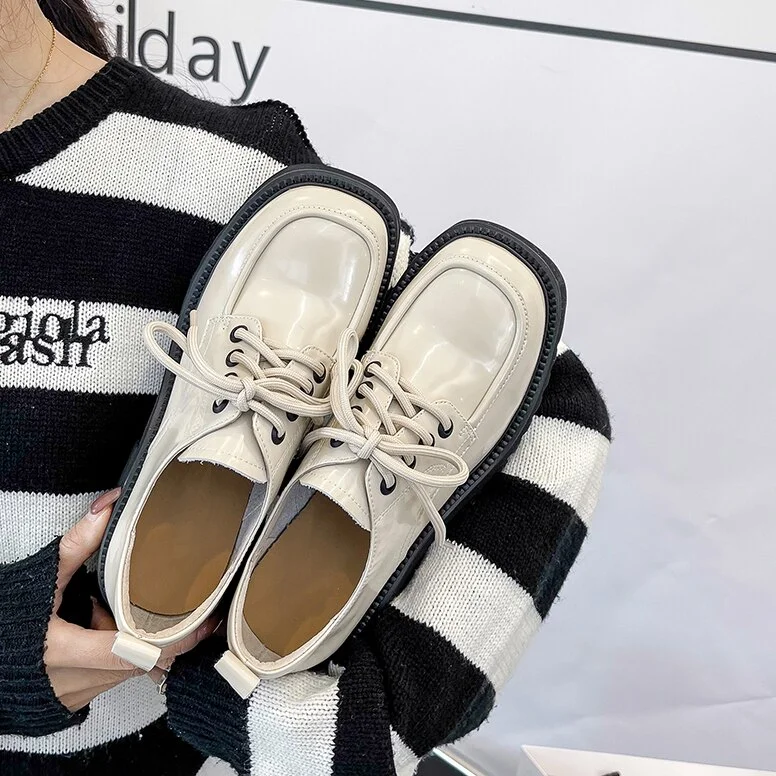 Qengg loafers women platform shoes Small Leather Shoes Female 2022 Wild Thick High Heel Retro Work Shoes Spring Low Single Shoe