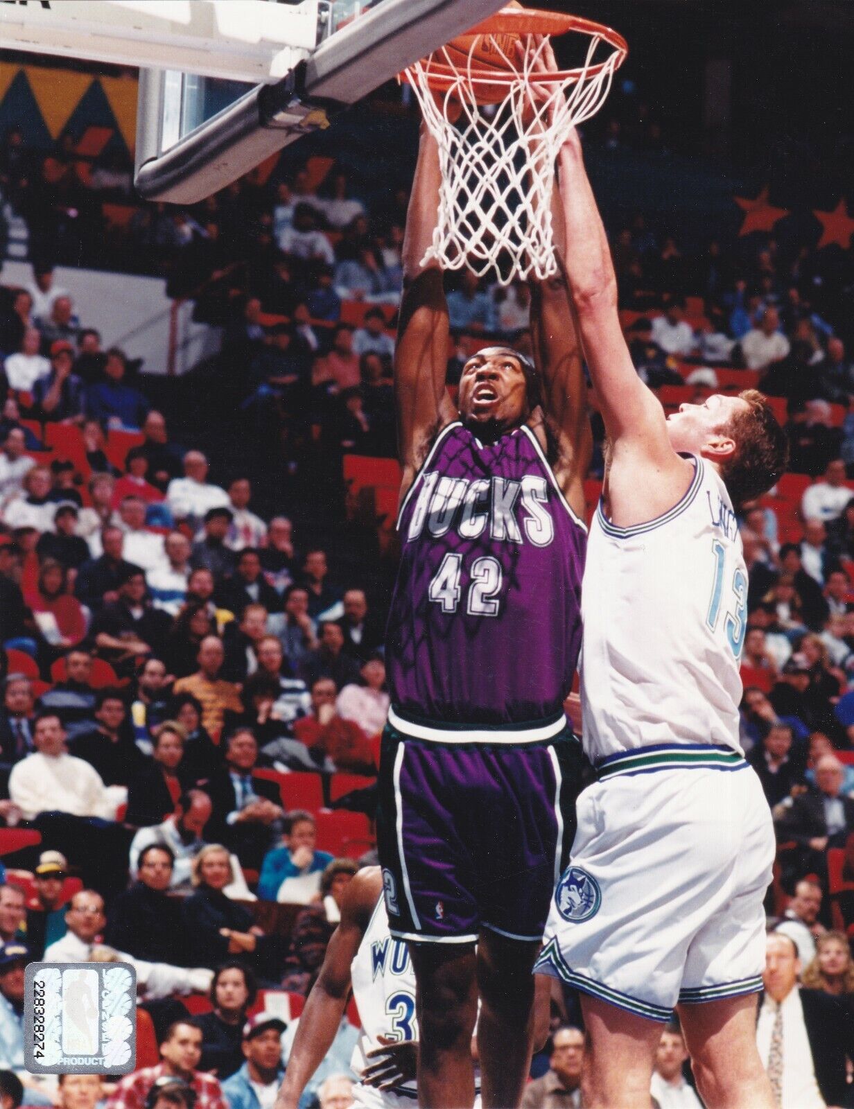 Vin Baker vs Luc Longley 8x10 color Photo Poster painting -Milwaukee Bucks