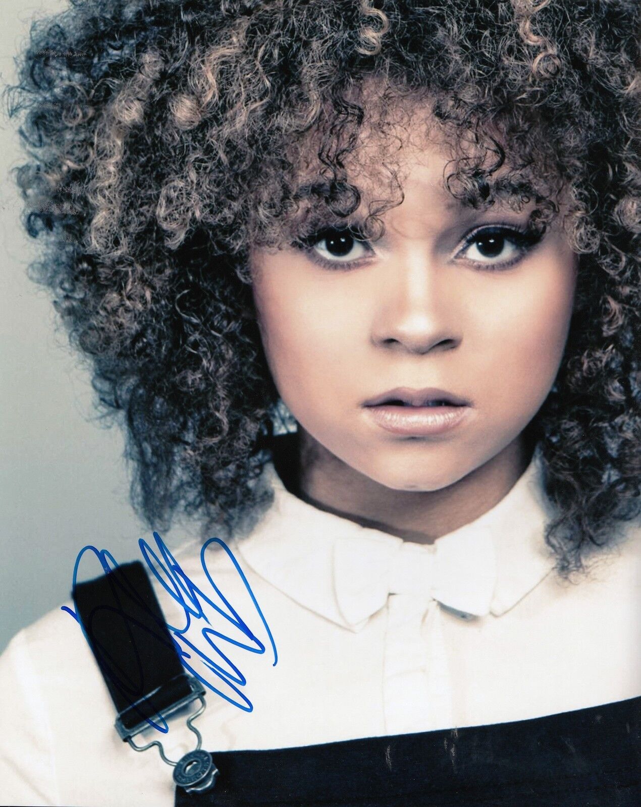 RACHEL CROW signed *INVISIBLE SISTER* MOVIE 8X10 Photo Poster painting Nikki *PROOF* W/COA #2