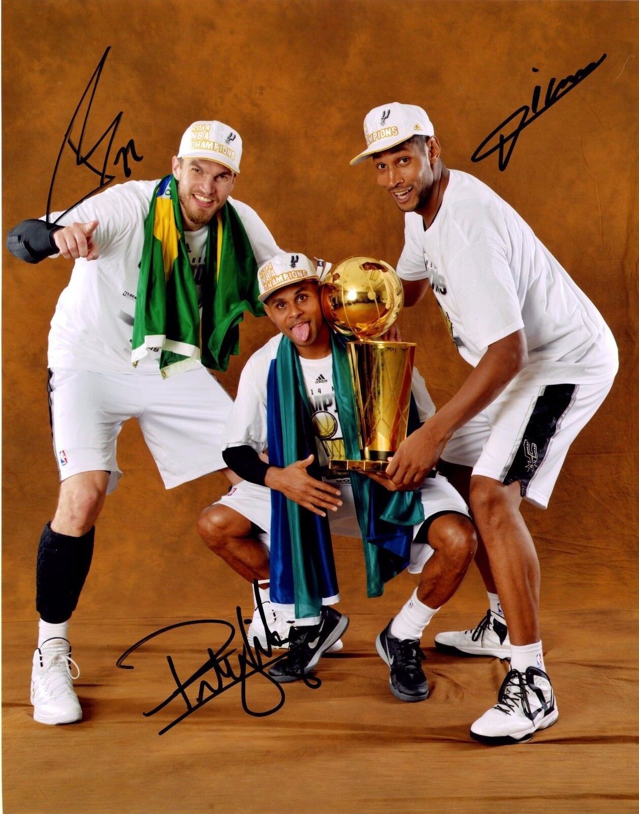 Boris Diaw Patty Mills Tiago Splitter Signed 11x14 Photo Poster painting Will Pass PSA COA Spurs