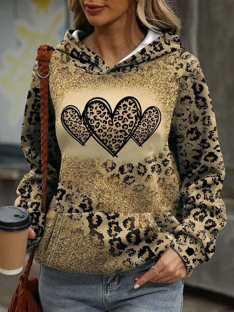 Women's Leopard Heart Print Long Sleeve Top socialshop