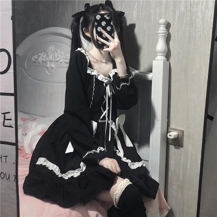 Gothic Cute Girl Bow Tie Dress SP271