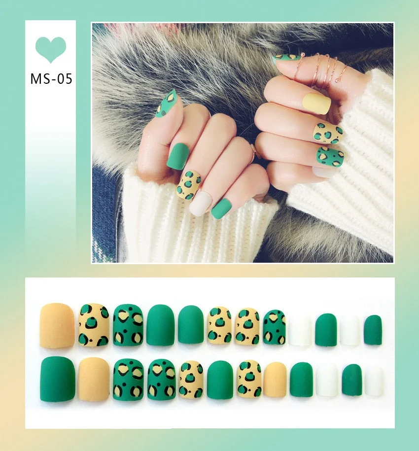 24pcs Matte False Nail Press On Nail With Glue Round Graffiti Fake Nail Manicure Nail Art Decoration  Nail Art Tools-Nail Inspo