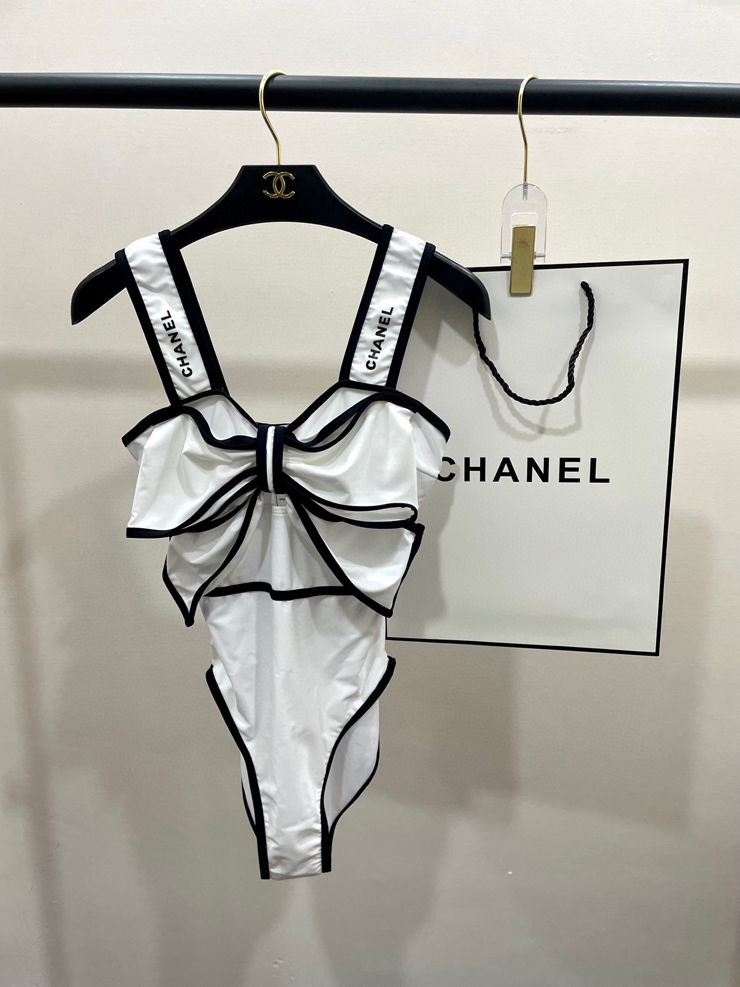 76aaa9e4502cb5da31e72dfa518514c9