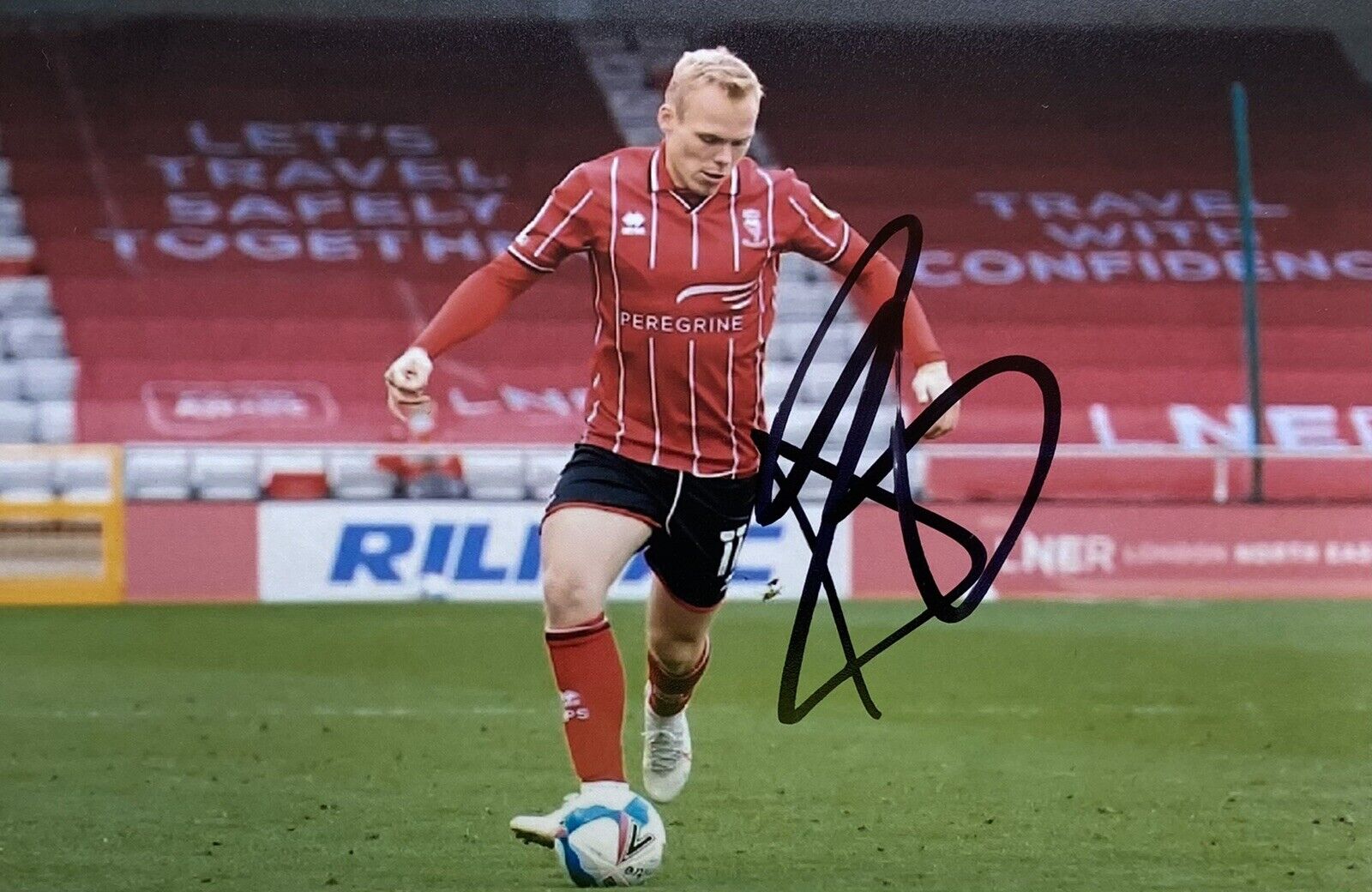 Anthony Scully Genuine Hand Signed Lincoln City 6X4 Photo Poster painting