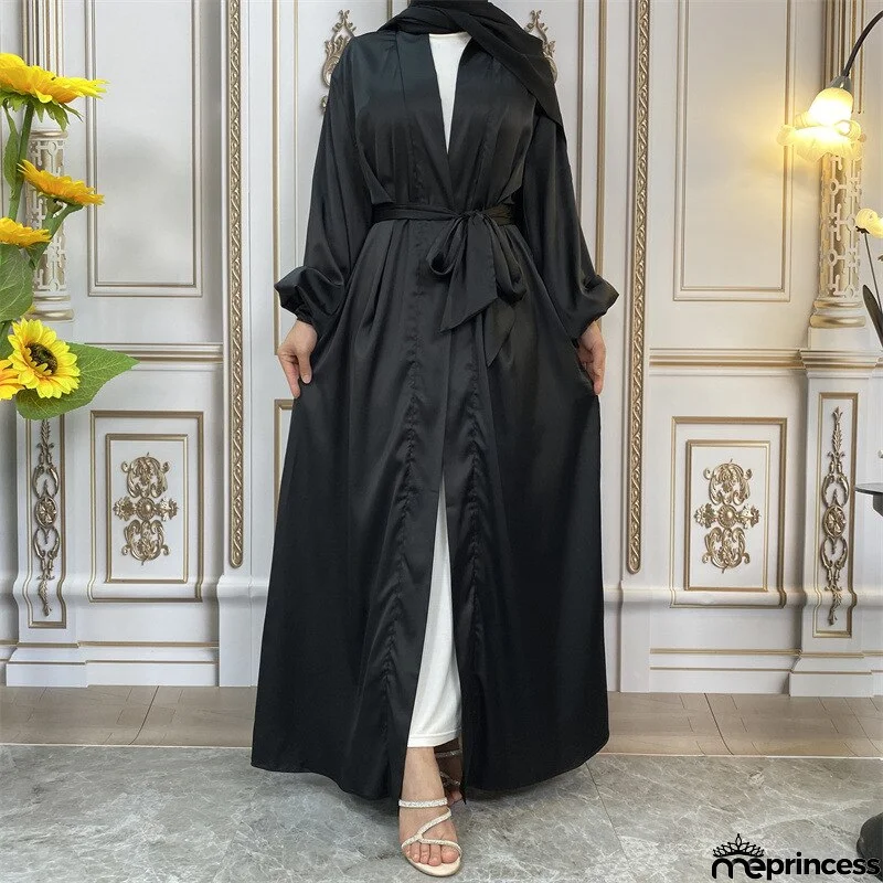 Women's Arabian Polyester Long Sleeve Solid Pattern Elegant Abaya
