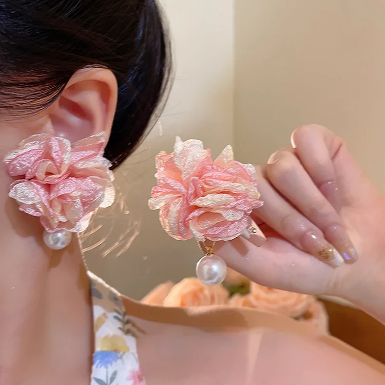 Vintage Pink Pearl Rose Earrings