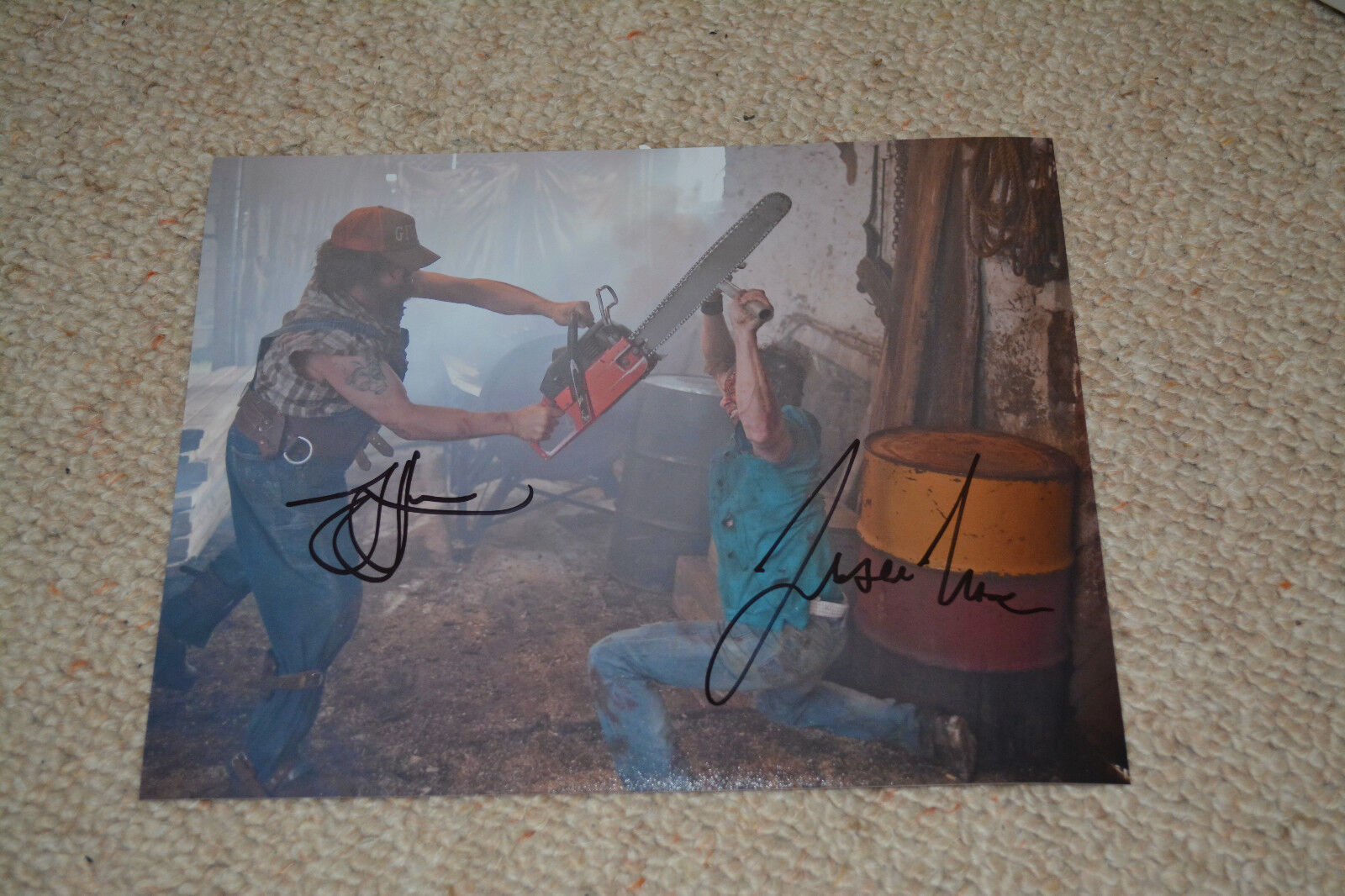 TYLER LABINE & JESSE MOSS signed autograph 8x10 20x25 cm In Person TUCKER & DALE