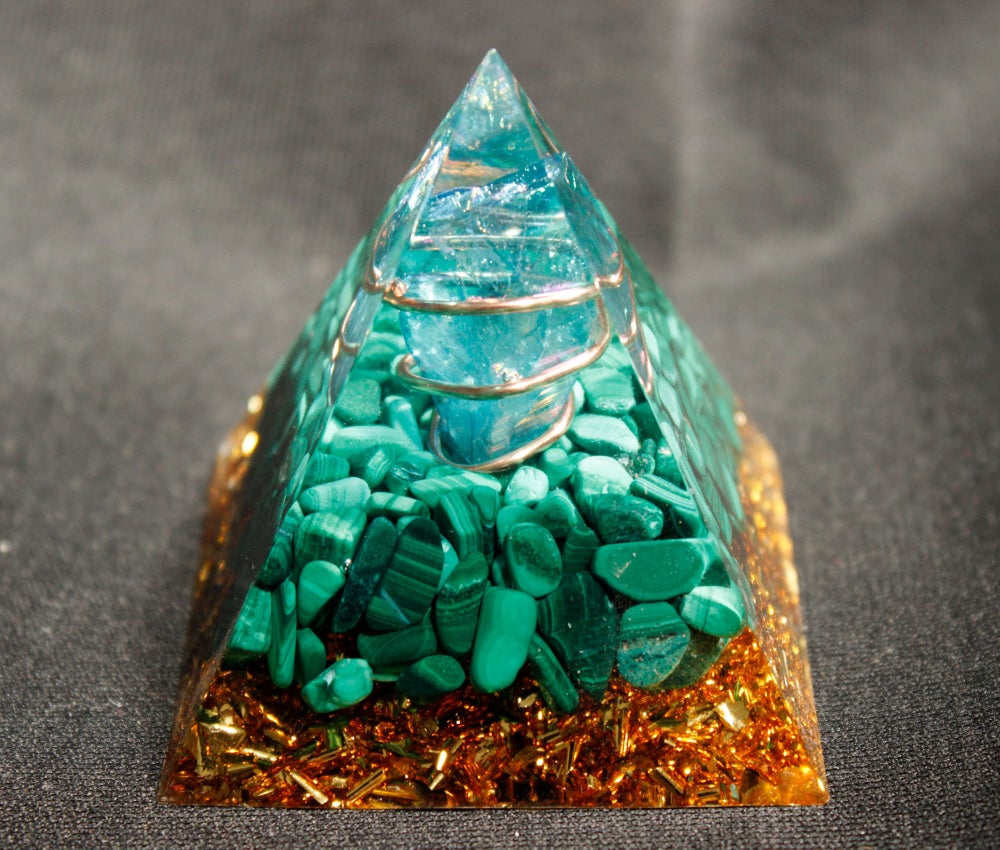 

Orgone Pyramid Chakra - Malachite, 501 Original