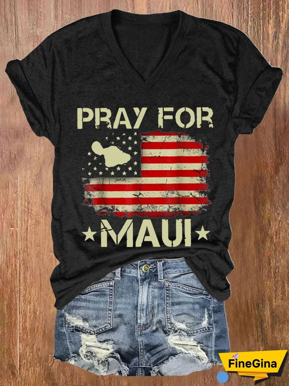 Women's Pray for Maui Print Short Sleeve T-Shirt