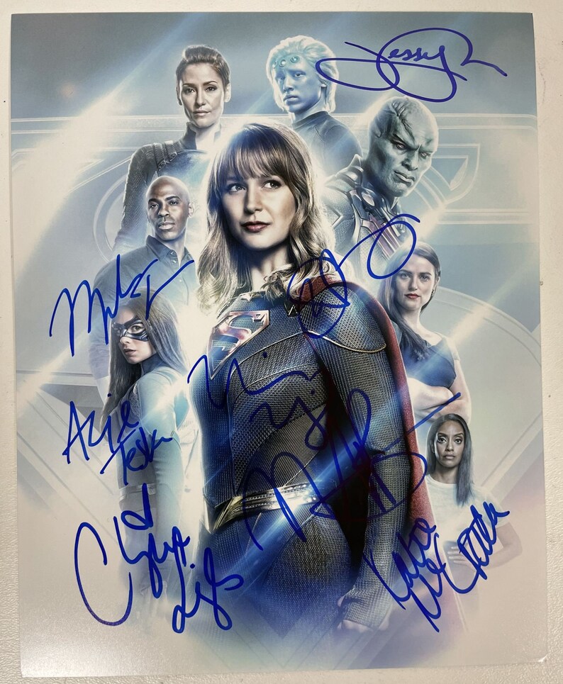 Supergirl Cast Signed Autographed Glossy 8x10 Photo Poster painting - COA Matching Holograms