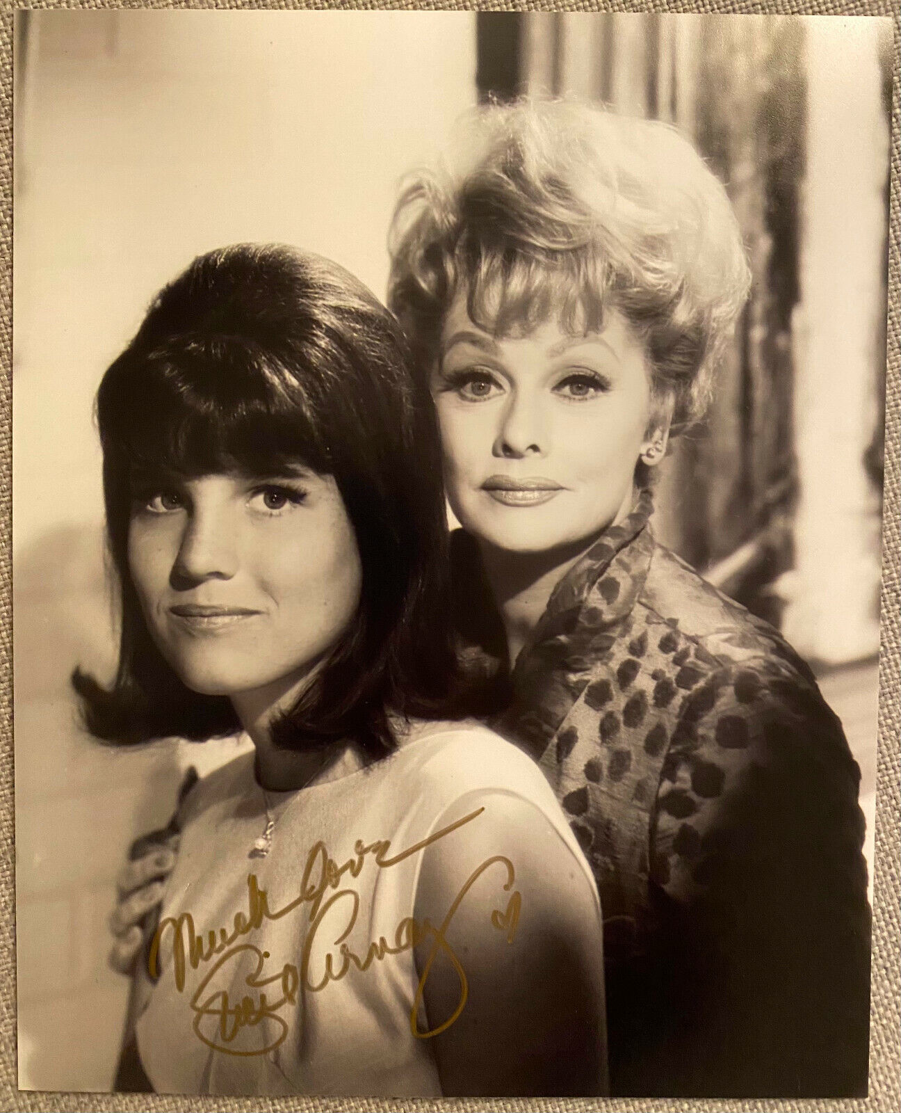 Lucie Arnaz Signed In-Person 8x10 B&W Photo Poster painting w/ Lucille Ball - Authentic, RARE