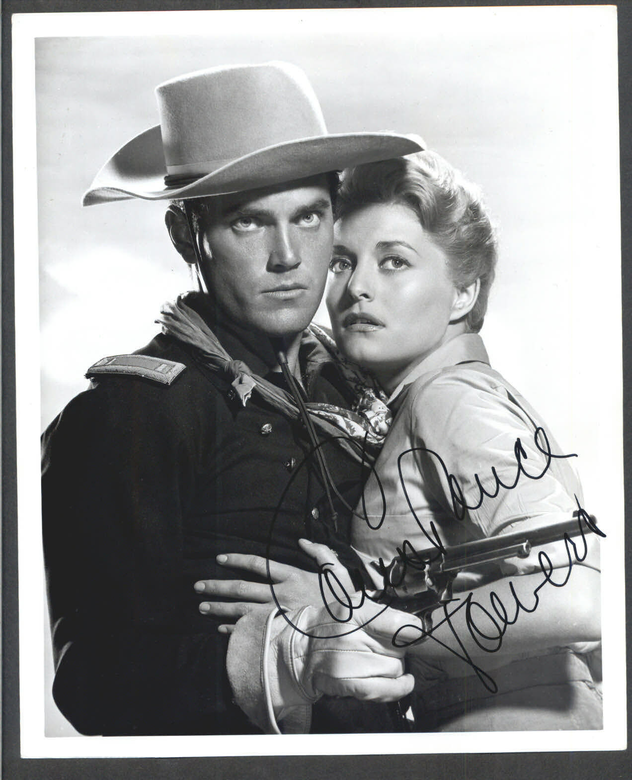 Constance Towers - Signed Vintage Celebrity Autograph Photo Poster painting - Captain Buffalo