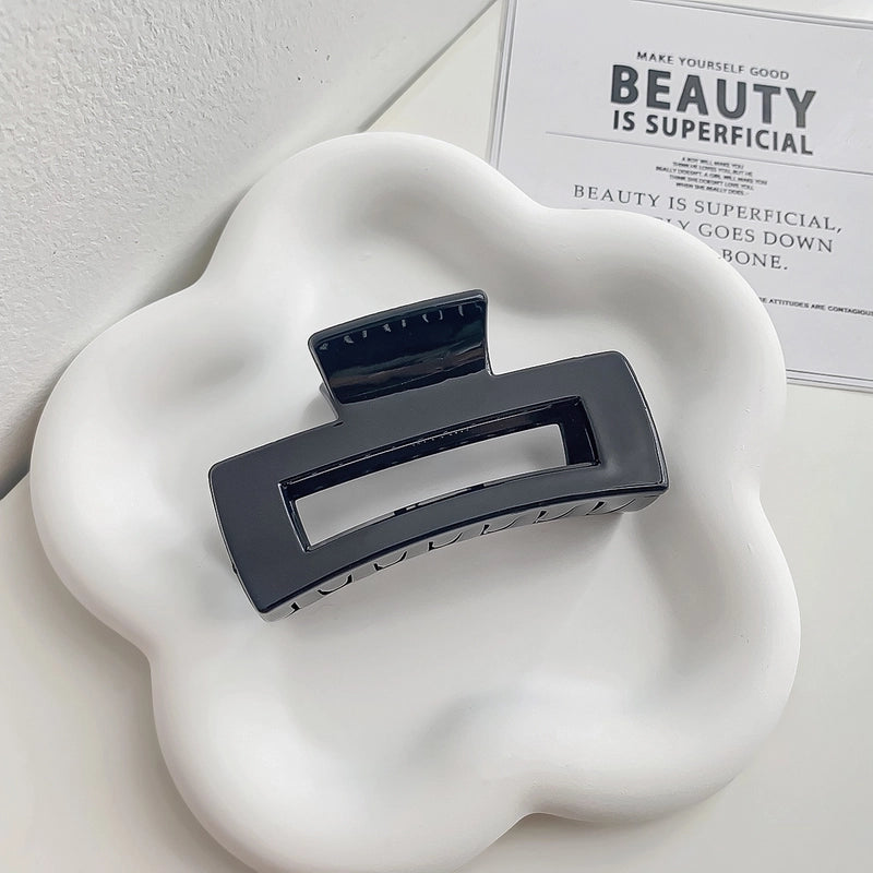 Minimalist Solid Color Arylic Hair Claws