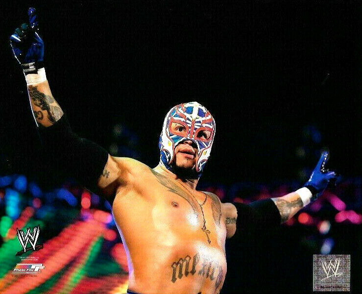 WWE REY MYSTERIO JR OFFICIAL LICENSED ORIGINAL 8X10 WRESTLING Photo Poster painting FILE Photo Poster painting 4