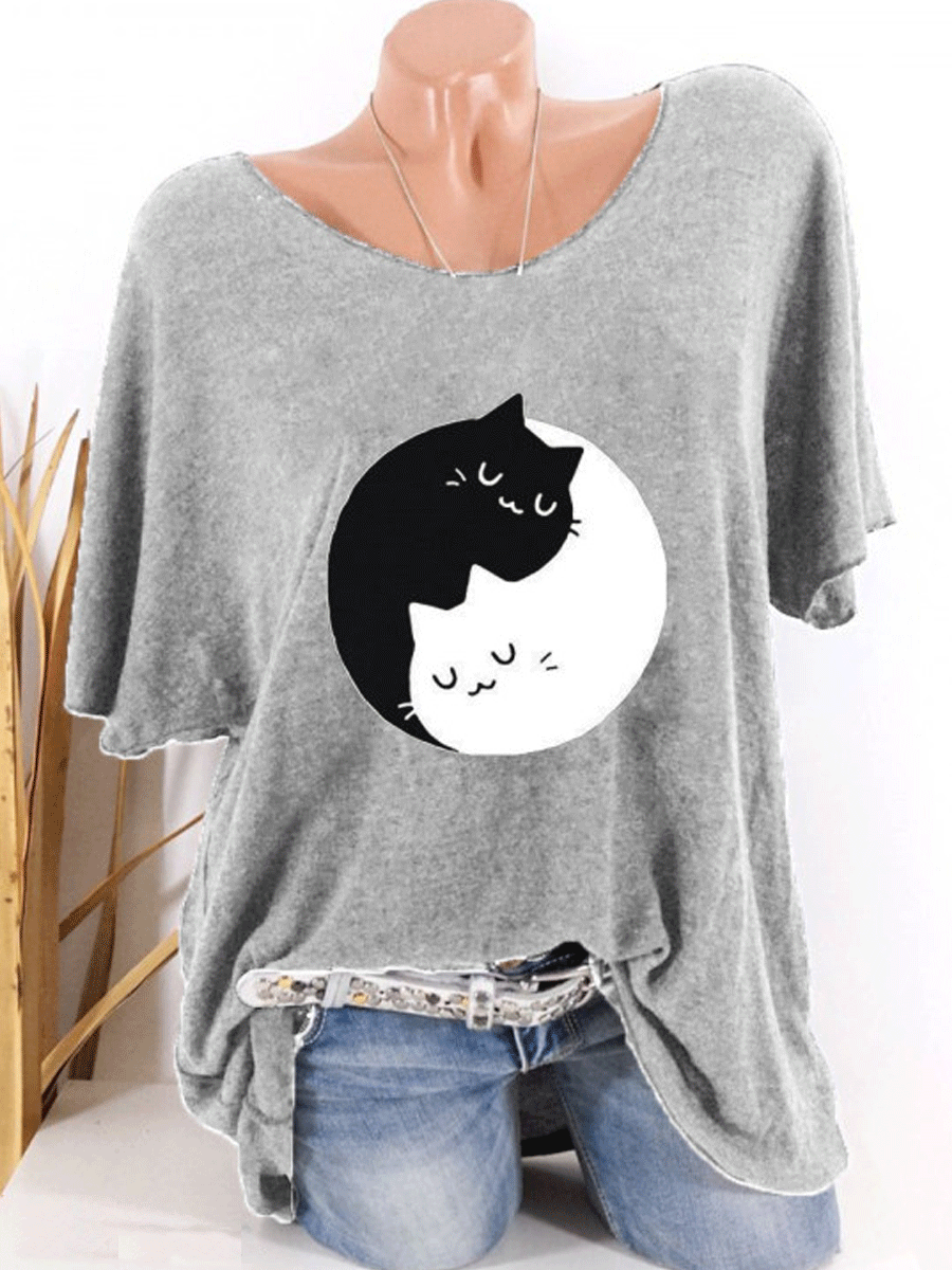 Round Neck Cat Printed Short Sleeve T-shirt