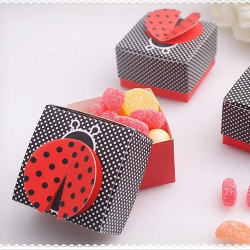 10pcs 3D Wing Ladybug Gift Boxes Wedding Baby Shower Favor Box Candy Box Chocolate Packaging Box for Birthday Party Event Favor