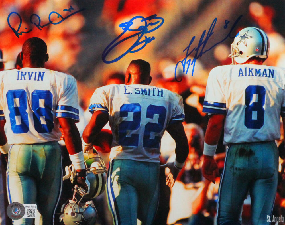 Irvin Smith Aikman Autographed Cowboys Triplets Behind 8x10 Photo Poster painting-Beckett W*Blue