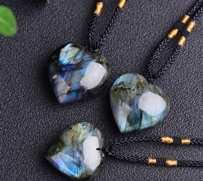 Minimalist Heart Shape Natural Stone Pendant Necklace