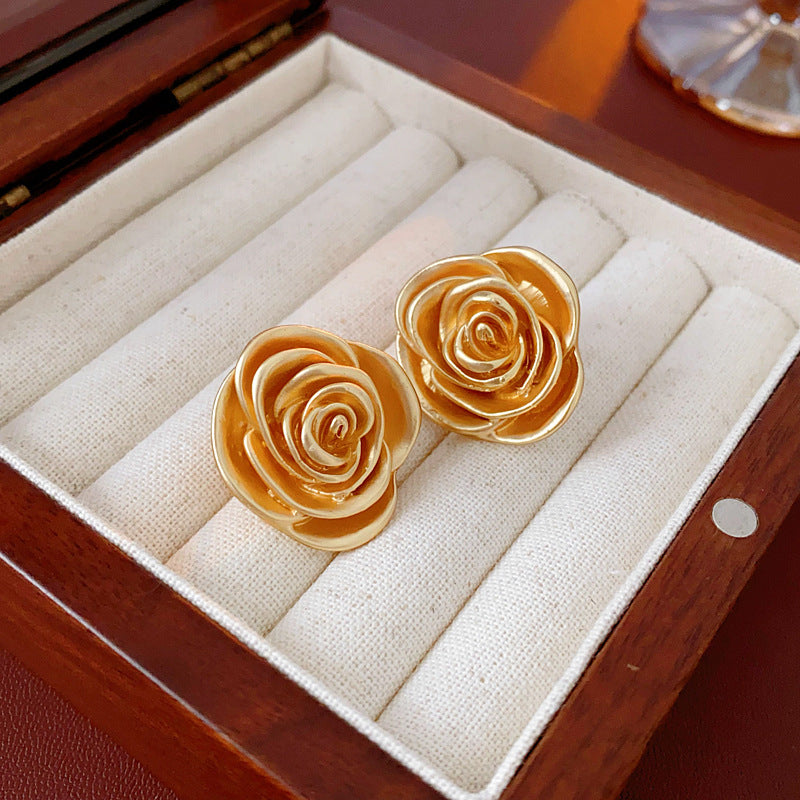 Medieval Flower Flower Alloy Electroplating Earrings
