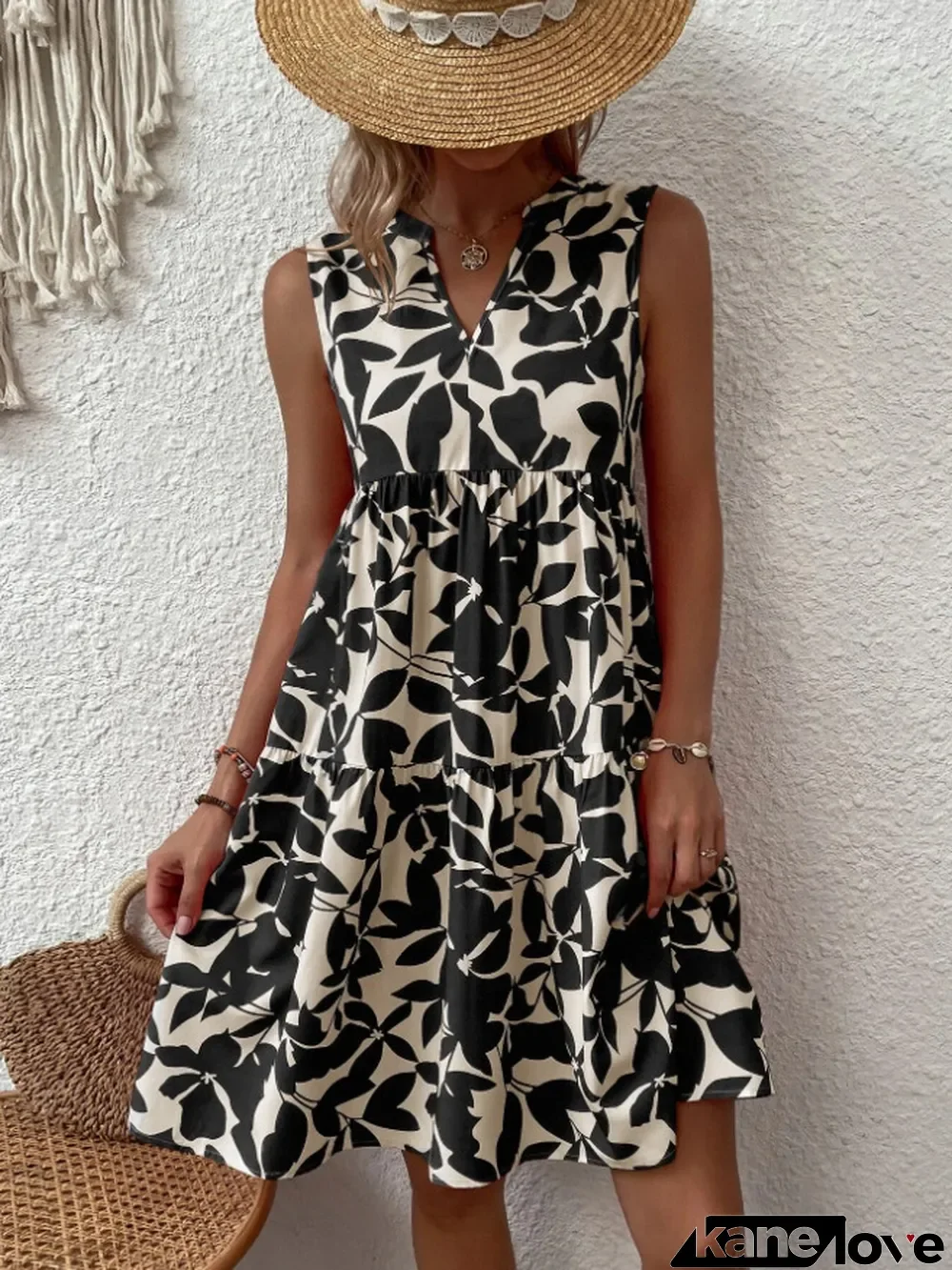 Women's Bohemian Fashion Loose V Neck Pleated Printed Dress for Women