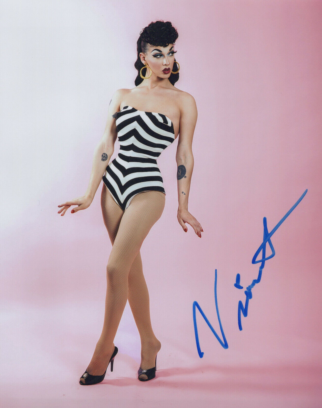 Violet Chachki (RuPaul's Drag Race) signed 8x10 Photo Poster painting In-person