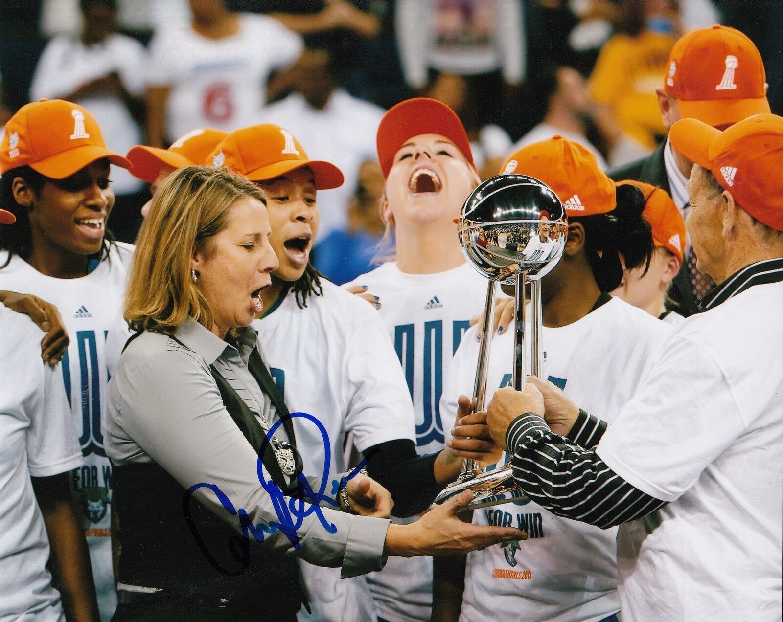 CHERYL REEVE signed *MINNESOTA LYNX* WNBA WOMENS BASKETBALL 8X10 W/COA #2