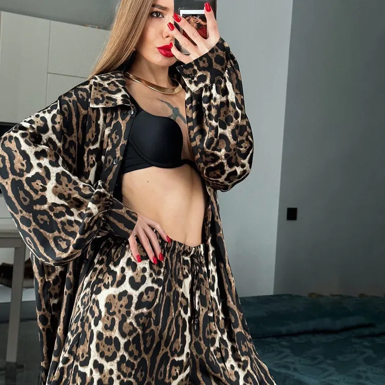 Churchf Churchf Sleeve Leopard Print Loose And Fashionable Two-Piece Set
