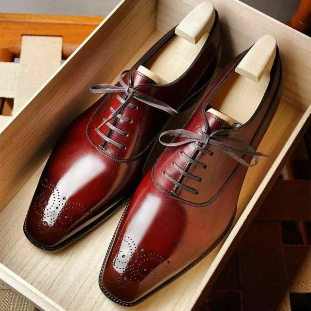 New Men Fashion Casual Business Temperament Dress Shoes Handmade High-end Red PU Square Toe Hollow Lace-up Oxford Shoes KS391