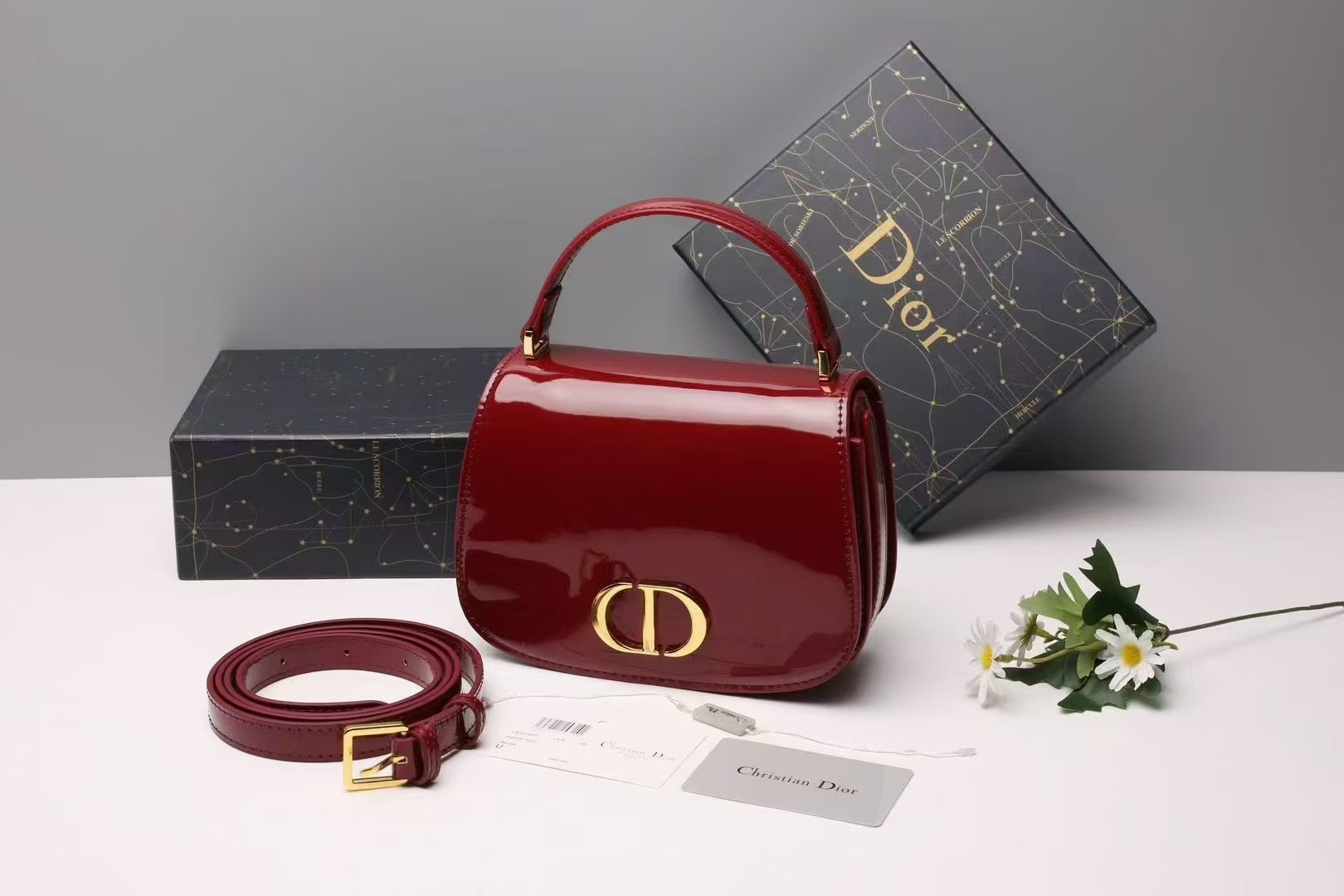 【💥Outlet Low Price Discount】DIOR 30 Montaigne Avenue Series medium