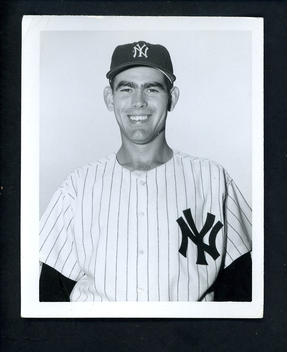 Tex Clevenger pose Type I Louis Requena Press Original Photo Poster painting New York Yankees